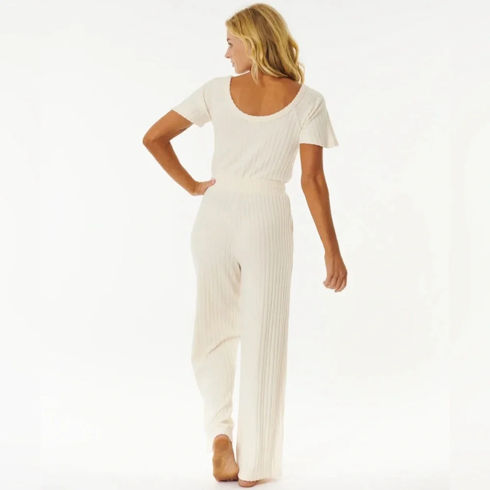 NWOT Rip Curl Cozy Jumpsuit- cream cozy fuzzy elastic waist ribbed .Size XL - Picture 3 of 14